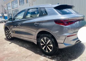 BYD E2 43 kWh 94 hp FWD 2025 Gray
