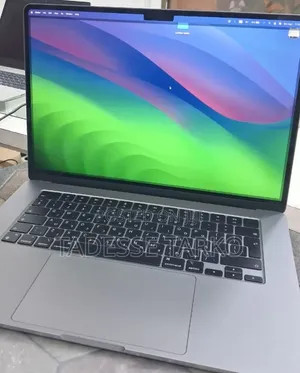 New Laptop Apple MacBook Air 2024 M3 8GB Apple M3 SSD 512GB