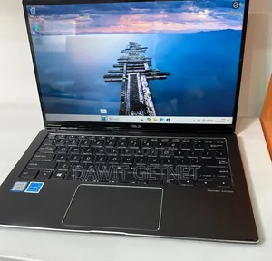 New Laptop Asus Zenbook 13 OLED 16GB Intel Core i7 SSD 256GB