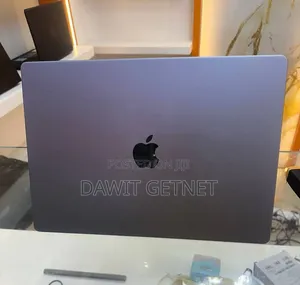New Laptop Apple MacBook Pro 2021 M1 16GB Apple M1 Pro SSD 512GB