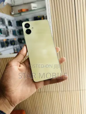 New Samsung Galaxy A06 64 GB Silver