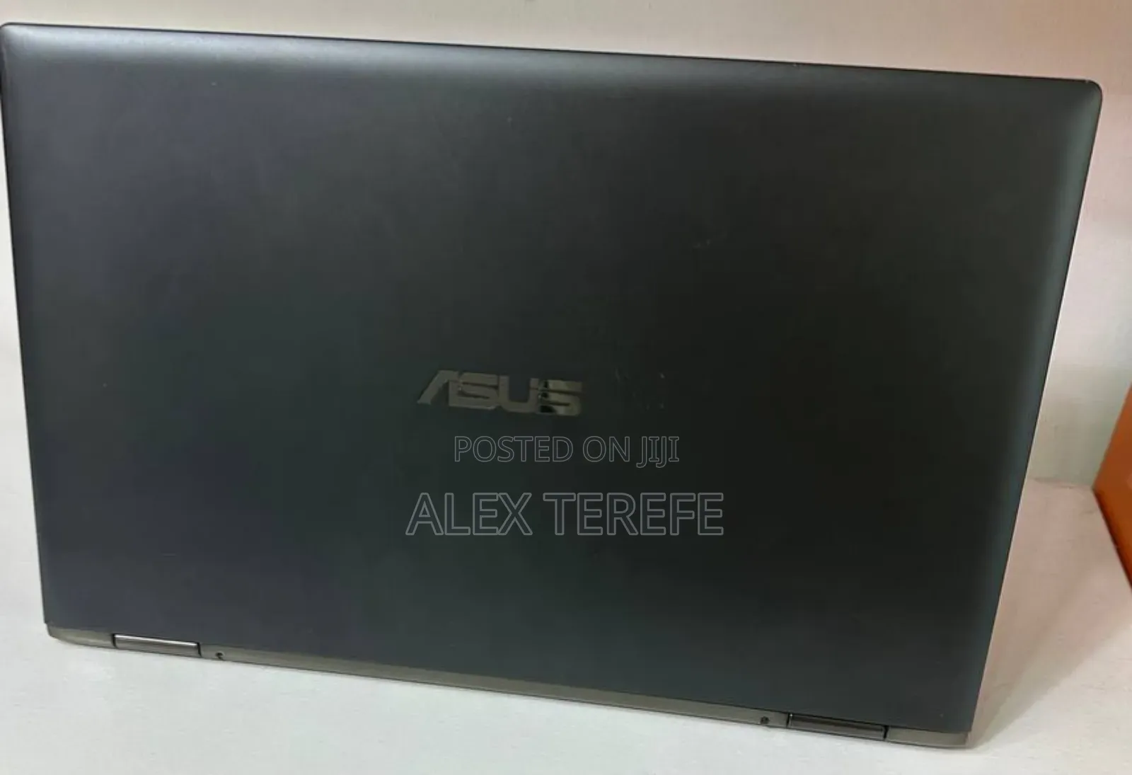 New Laptop Asus Vivobook 14 16GB Intel Core i7 SSD 256GB