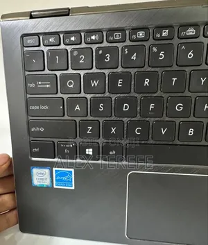 New Laptop Asus Vivobook 14 16GB Intel Core i7 SSD 256GB