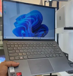 New Laptop Lenovo Ideapad 3 16GB AMD Ryzen 7 SSD 512GB