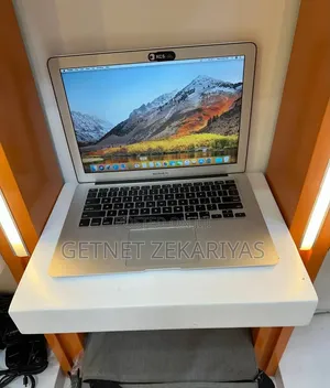 New Laptop Apple MacBook Air 2017 8GB Intel Core i5 SSD 256GB