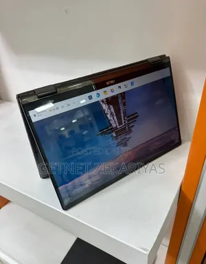 New Laptop Asus Zenbook 14 16GB Intel Core i7 SSD 256GB