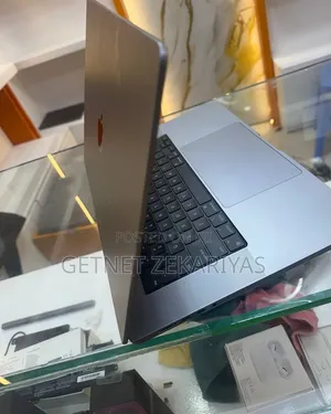 New Laptop Apple MacBook Pro 16GB Apple M1 Pro SSD 512GB