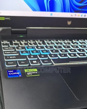 New Laptop Acer Predator Helios 300 16GB Intel Core i9 SSD 1T