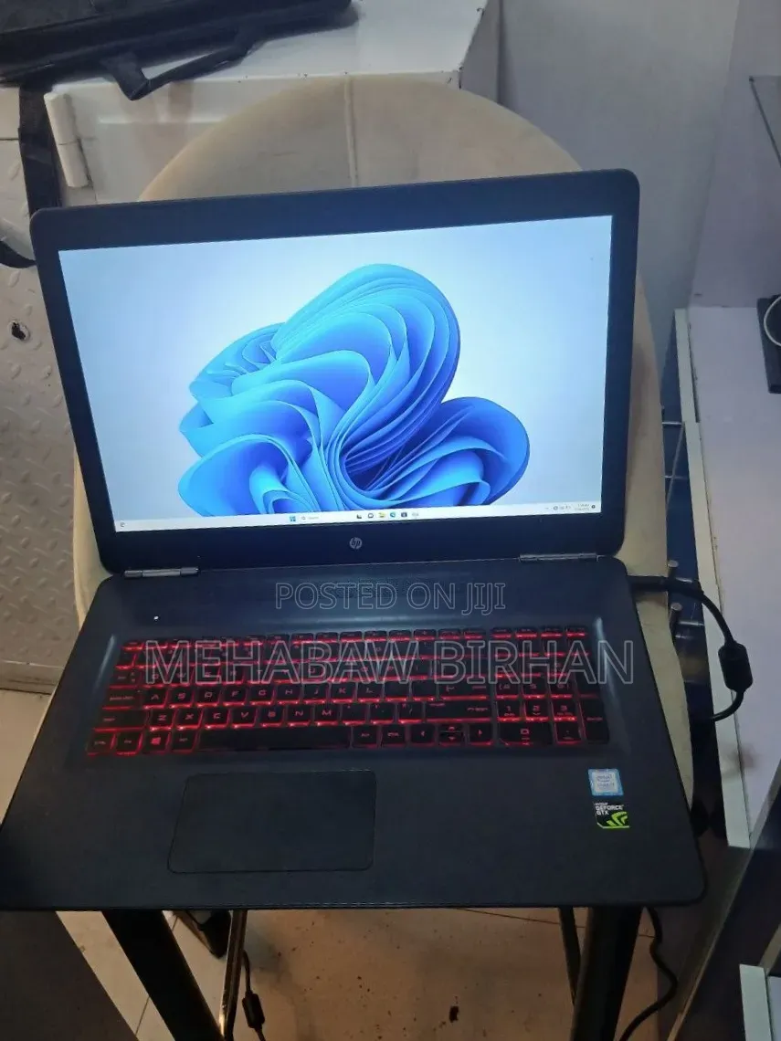 New Laptop HP Omen 17 16GB Intel Core i7 SSD 512GB