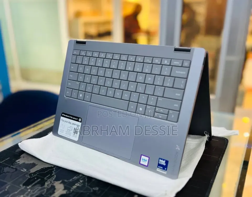 New Laptop HP 16GB Intel Core Ultra 7 SSD 1T