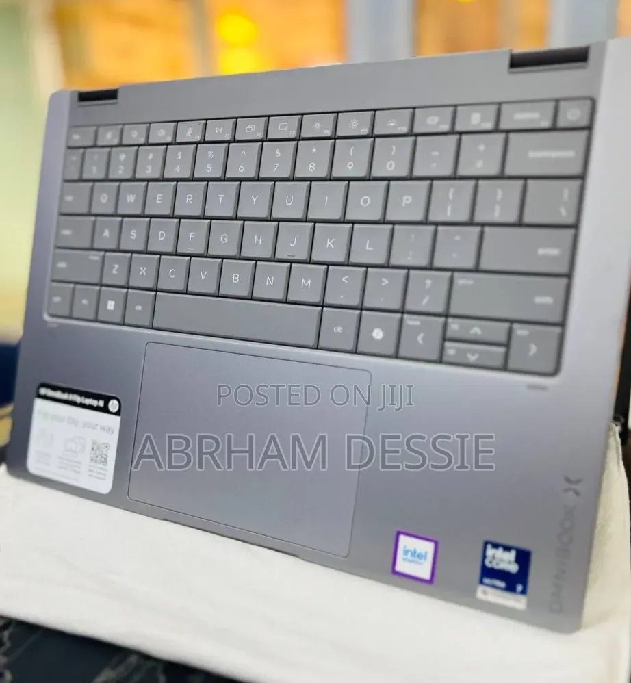 New Laptop HP 16GB Intel Core Ultra 7 SSD 1T