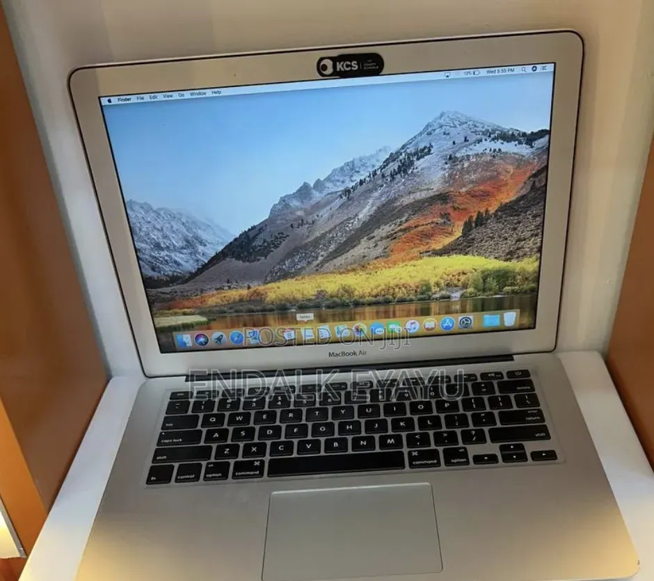 New Laptop Apple MacBook Air 2017 8GB Intel Core i5 SSD 256GB