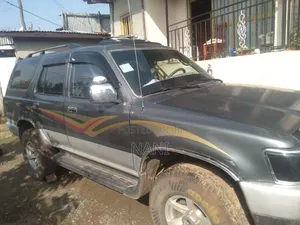 Toyota Hilux Surf 1991 Gray