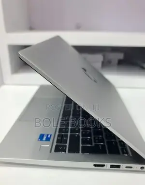 New Laptop HP ProBook 640 G8 16GB Intel Core i5 SSD 512GB
