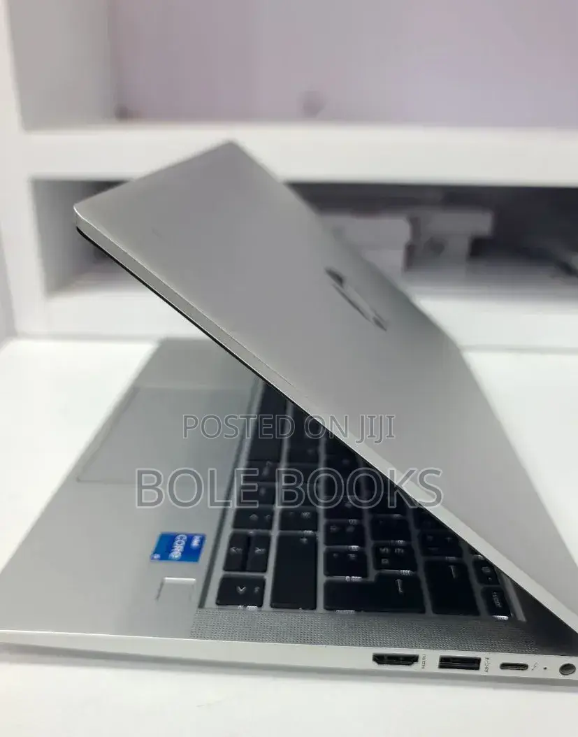 New Laptop HP ProBook 640 G8 16GB Intel Core i5 SSD 512GB