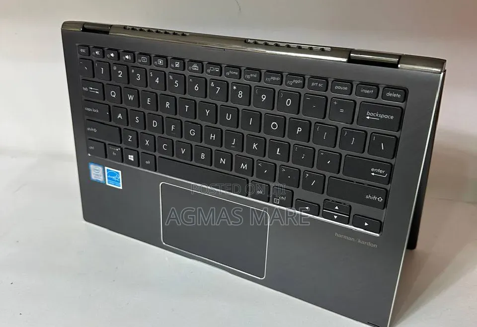 New Laptop Asus Zenbook 13 OLED 16GB Intel Core i7 SSD 256GB