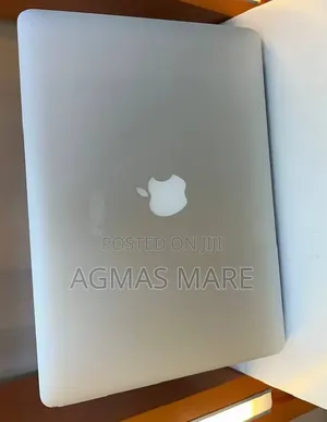 New Laptop Apple MacBook Air 2017 8GB Intel Core i5 SSD 256GB