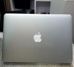 New Laptop Apple MacBook Air 2017 8GB Intel Core i5 SSD 128GB