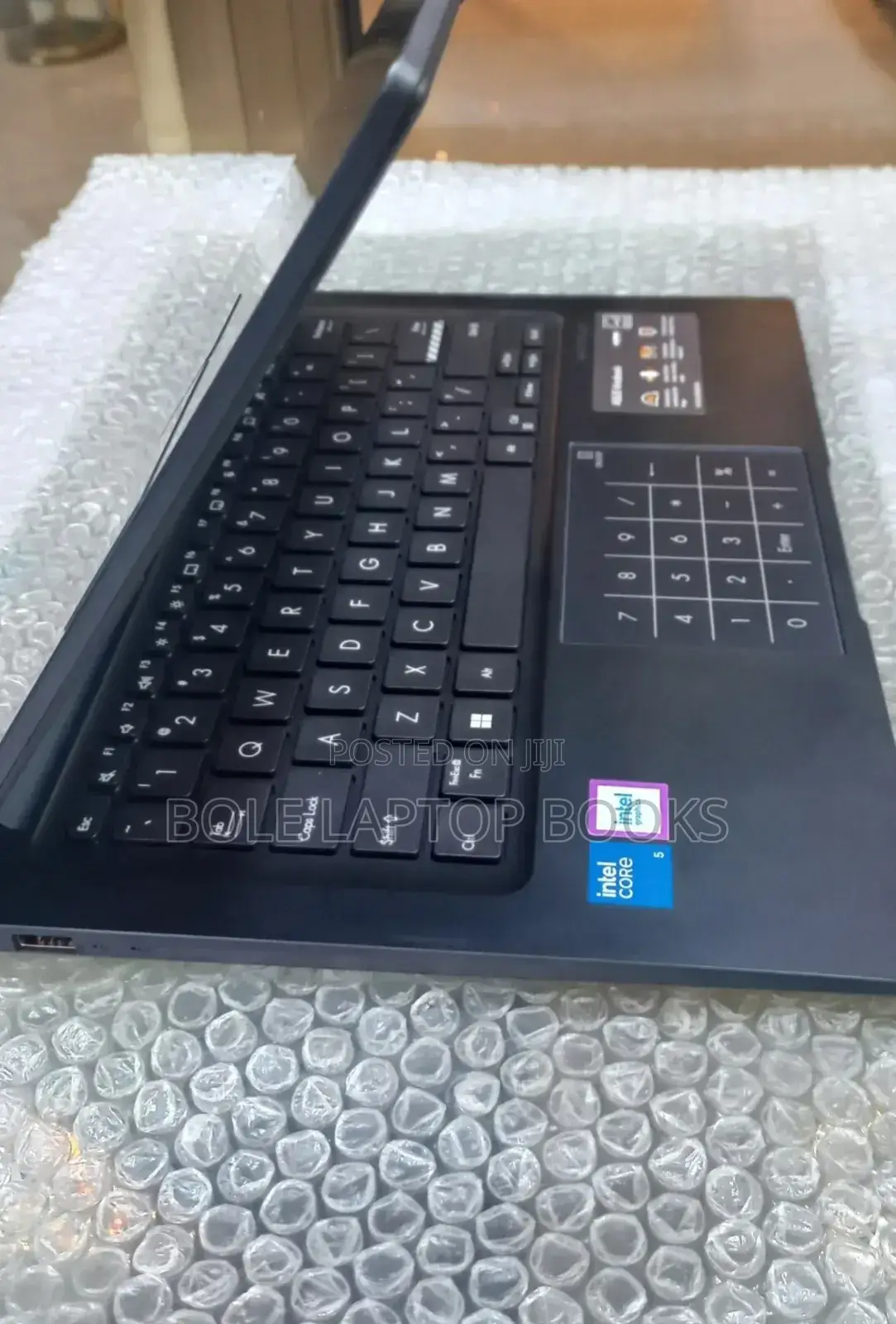 New Laptop Asus VivoBook 15 X505BA 16GB Intel Core i5 SSD 512GB