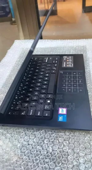 New Laptop Asus VivoBook 15 X505BA 16GB Intel Core i5 SSD 512GB