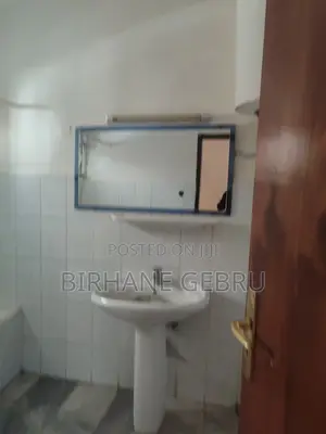 4bdrm House in G+1, Bole for rent