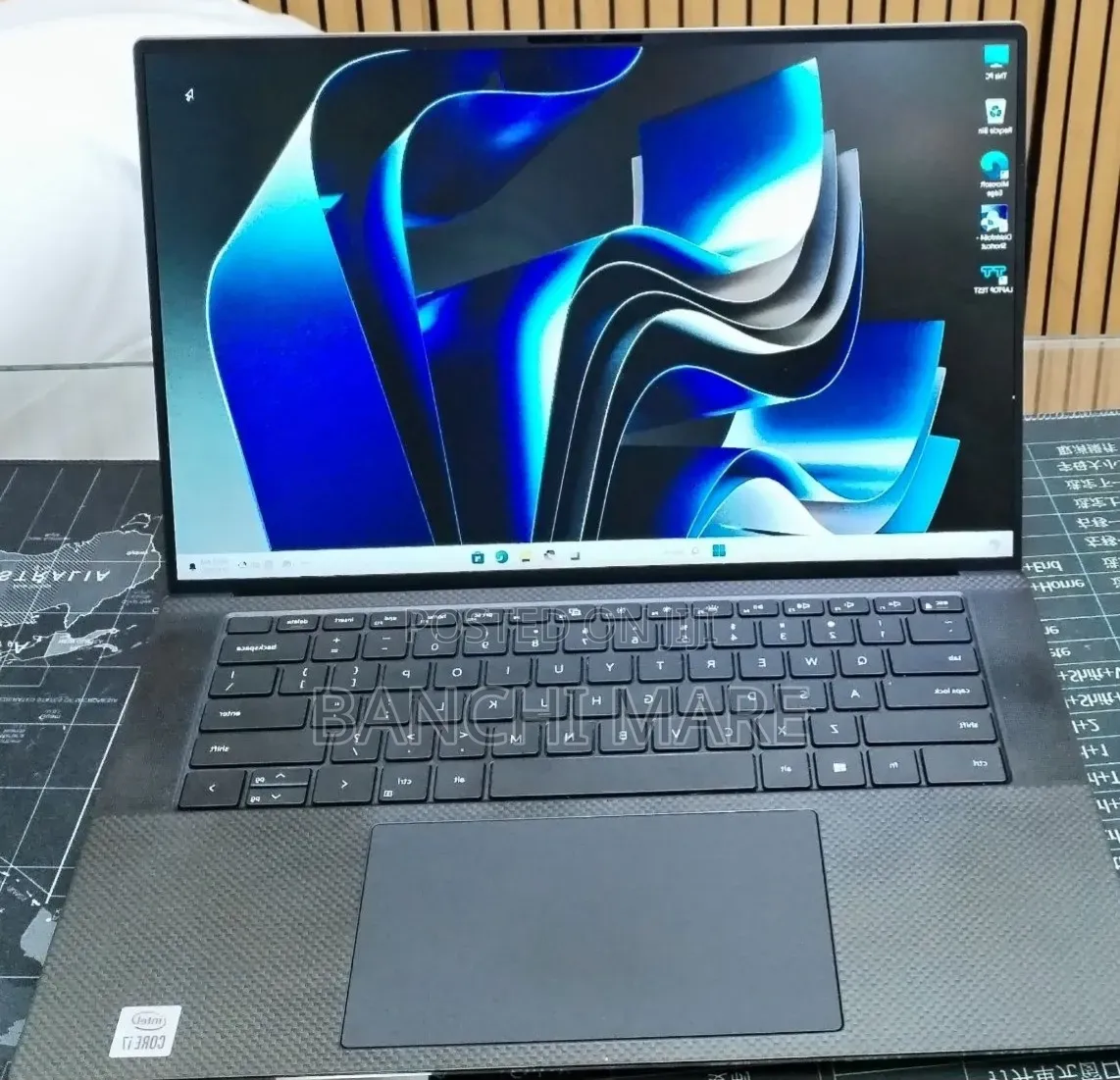 New Laptop Dell XPS 15 9500 16GB Intel Core i7 SSD 512GB