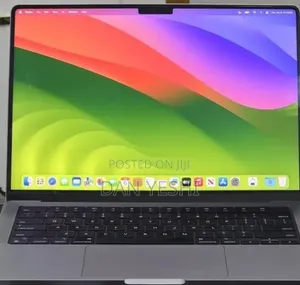 New Laptop Apple MacBook Pro 2023 M3 8GB Apple M3 SSD 512GB