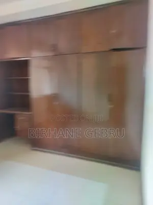 6bdrm House in G+1 House, Bole for rent