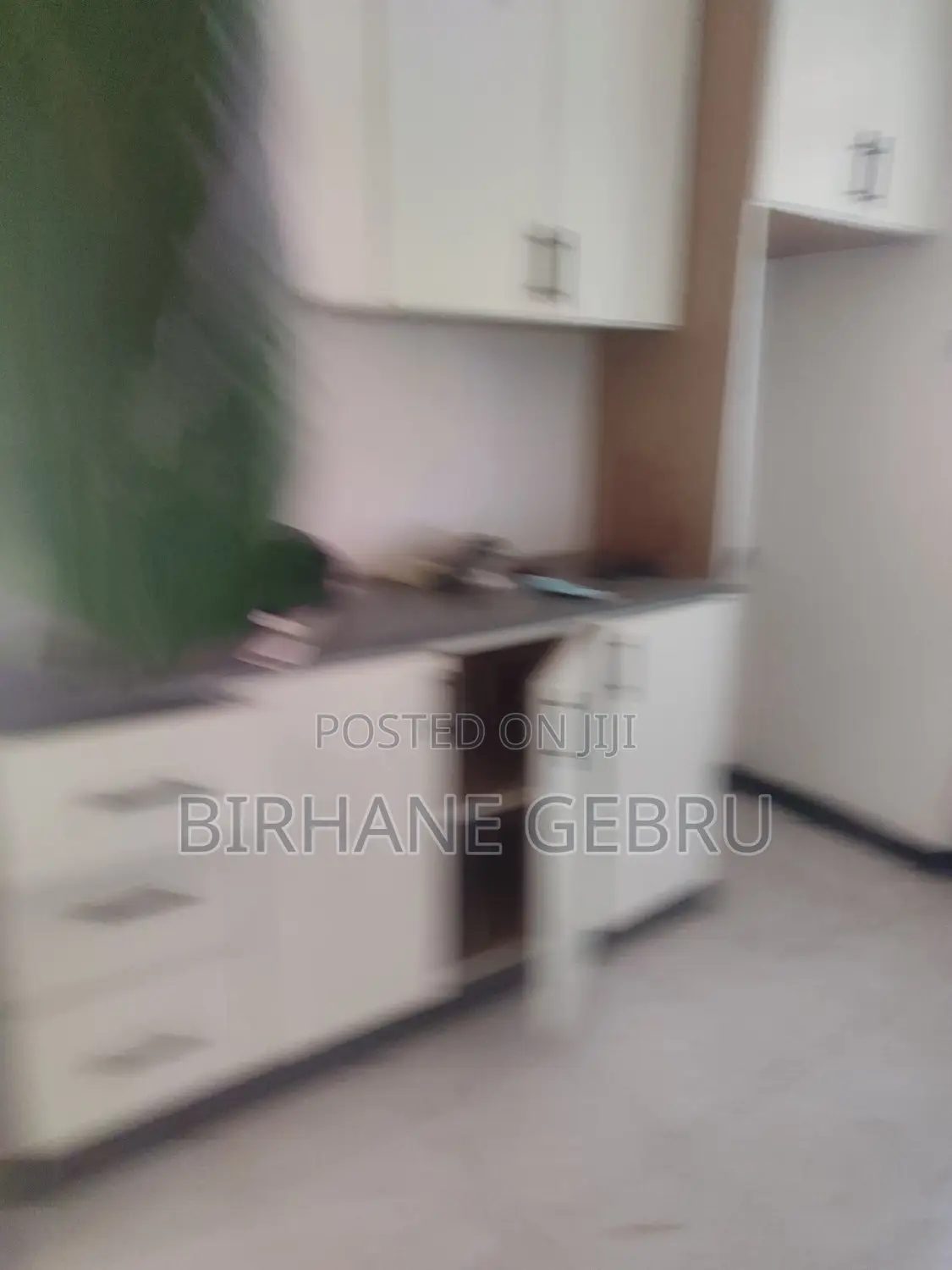 6bdrm House in G+1 House, Bole for rent