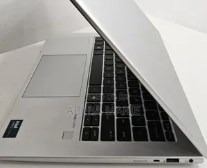 New Laptop HP EliteBook 640 G11 16GB Intel Core Ultra 7 SSD 1T