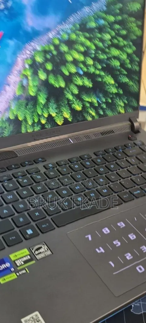 New Laptop Asus ROG Strix G15 16GB Intel Core i9 SSD 1T