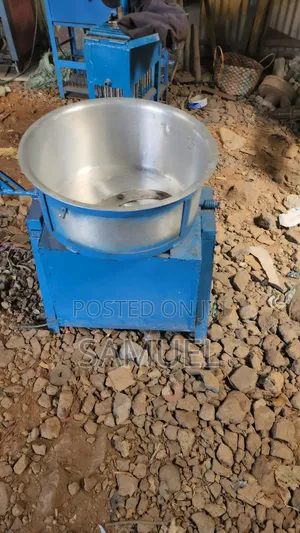 Onion Grinding (ሽንኩርት መፍጫ ማሽን