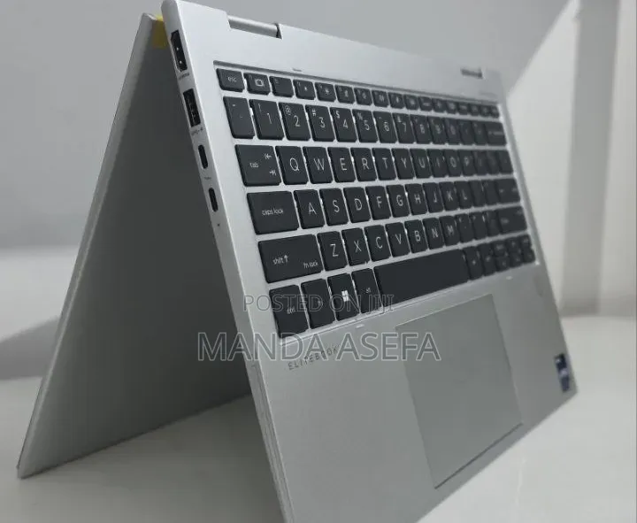 New Laptop HP EliteBook 830 16GB Intel Core i7 SSD 512GB