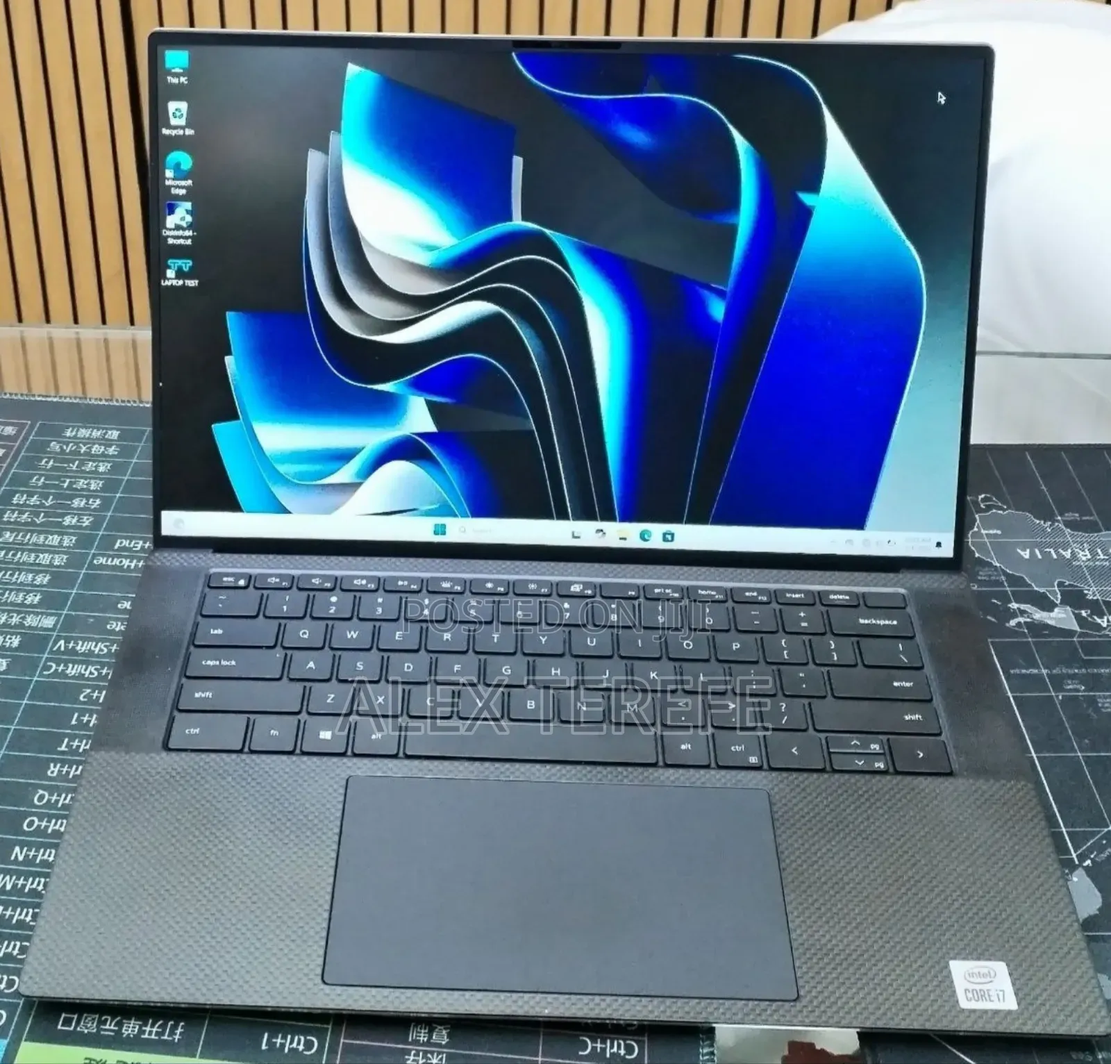 New Laptop Dell XPS 15 9500 16GB Intel Core i7 SSD 512GB