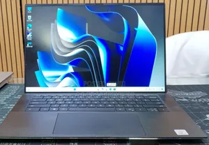 New Laptop Dell XPS 15 9500 16GB Intel Core i7 SSD 512GB
