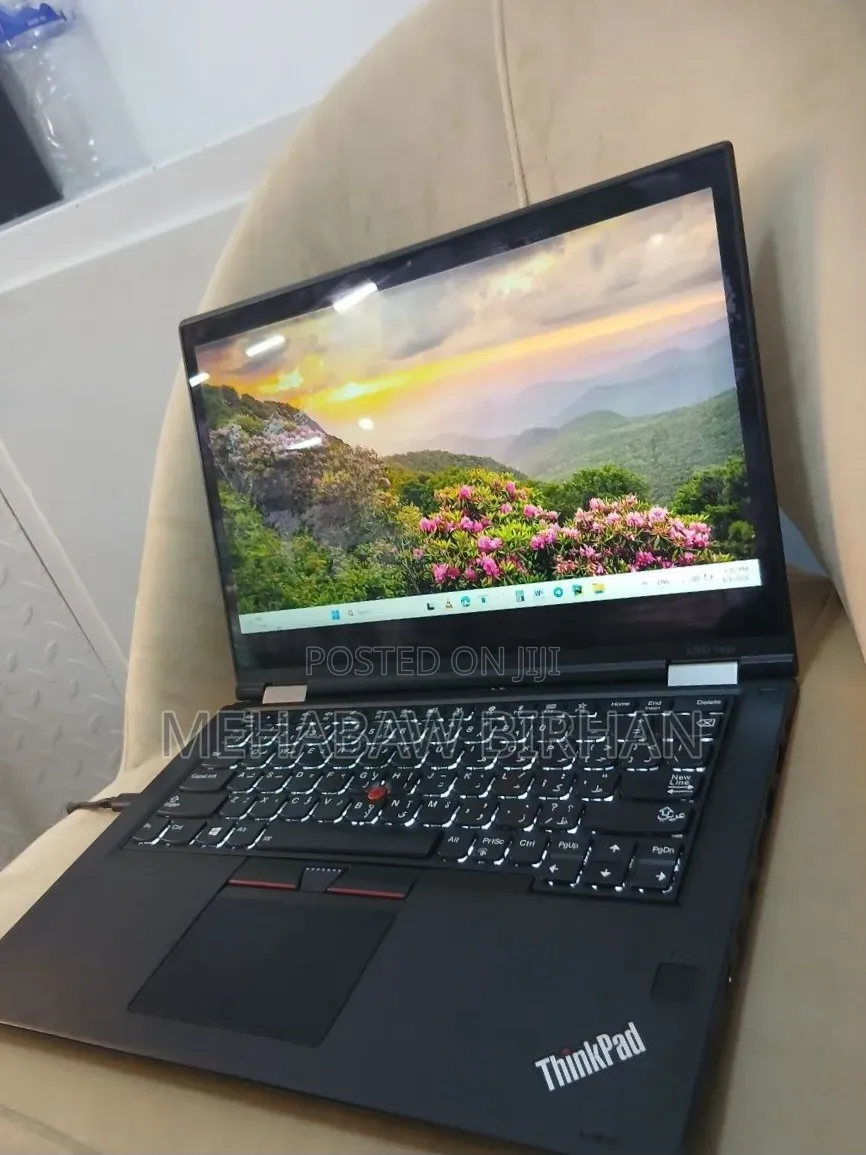 New Laptop Lenovo ThinkPad Yoga 8GB Intel Core i5 SSD 256GB