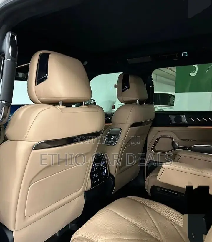 BYD Leopard 8 2.0 Hybrid AWD 2025 Black