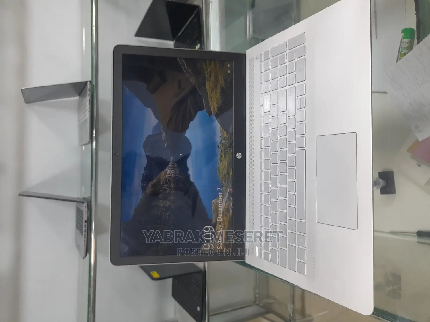 New Laptop HP Pavilion 15 12GB Intel Core I5 HDD 1T