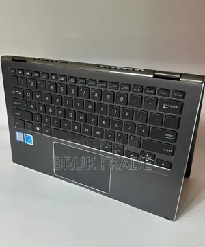 New Laptop Asus ZenBook 13 UX331UN 16GB Intel Core i7 SSD 256GB