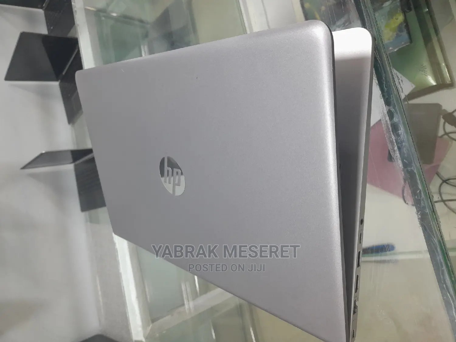 New Laptop HP Pavilion 15 12GB Intel Core I5 HDD 1T