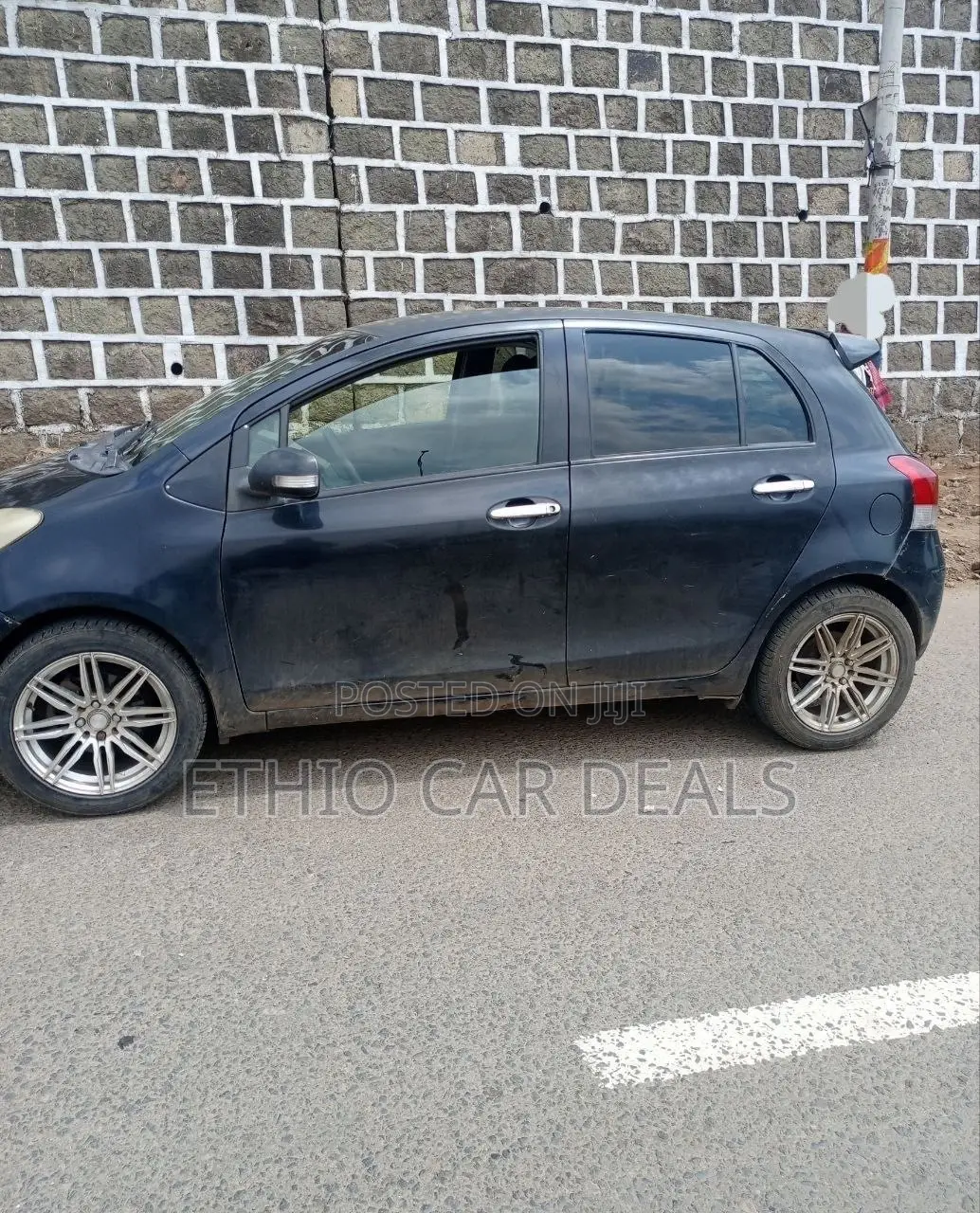 Toyota Yaris 2010 Matt Black