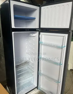 Hisense 420L Refrigerator