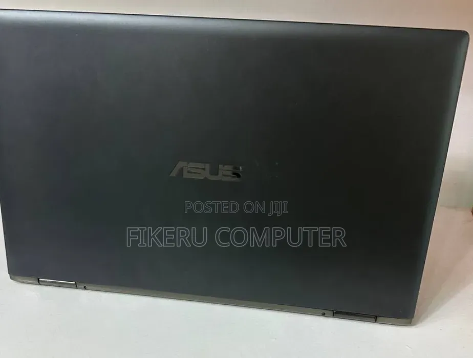 New Laptop Asus Zenbook 13 OLED 16GB Intel Core i7 SSD 256GB