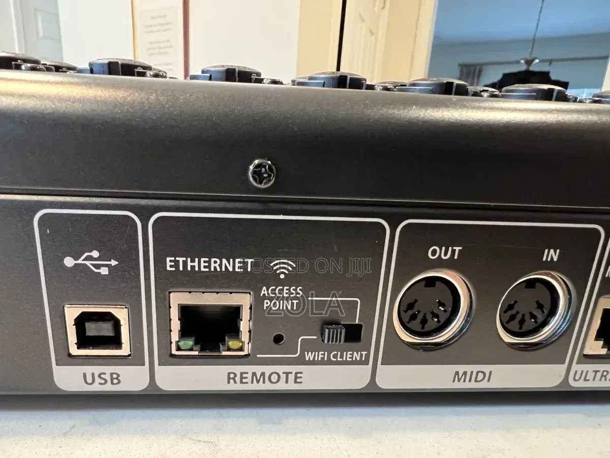 Bringer xAir X18 Digital Mixer