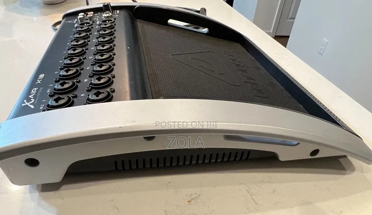 Bringer xAir X18 Digital Mixer