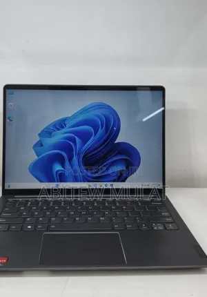 New Laptop Lenovo Ideapad 3 16GB AMD Ryzen 7 SSD 512GB