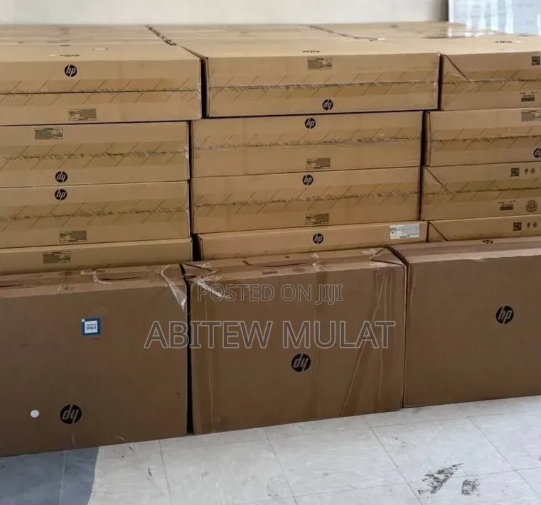 New HP 200 G4 22 All-in-One 16GB Intel Core i7 SSD 512GB