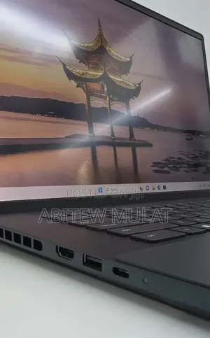 New Laptop Dell Inspiron 15 16GB Intel Core i7 SSD 512GB