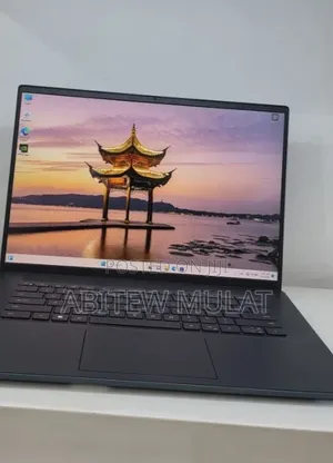 New Laptop Dell Inspiron 15 16GB Intel Core i7 SSD 512GB