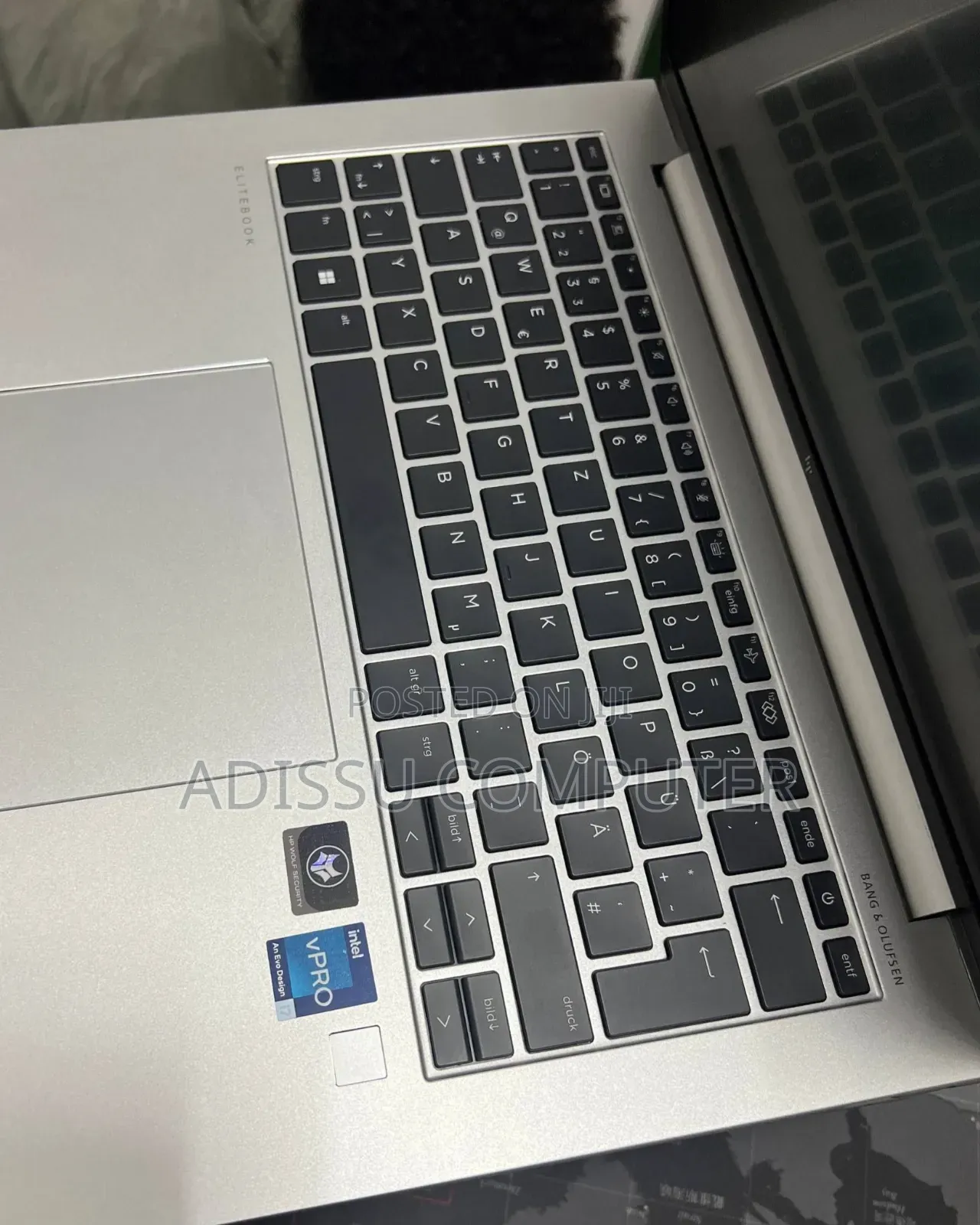New Laptop HP EliteBook 840 G9 16GB Intel Core i7 SSD 512GB